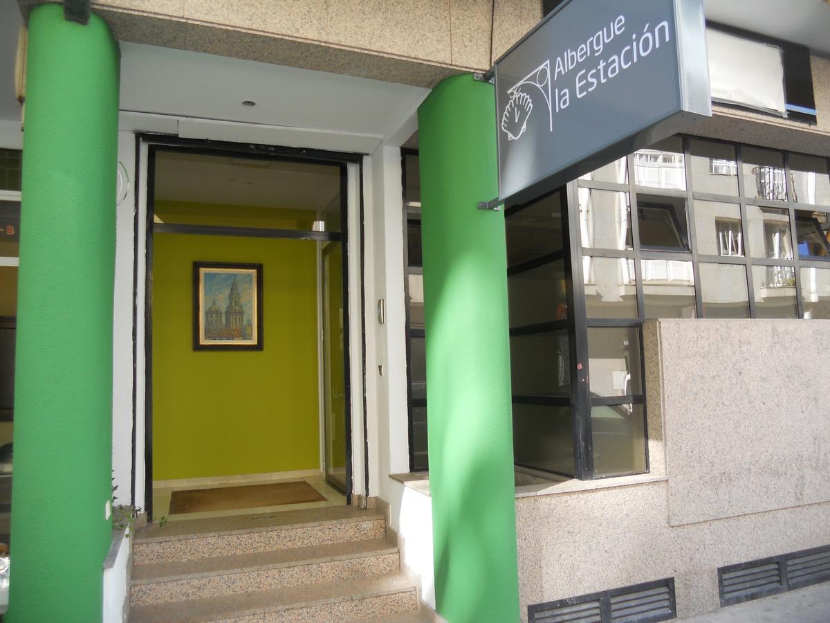 Albergue La Estacion Santiago De Compostela Kültér fotó